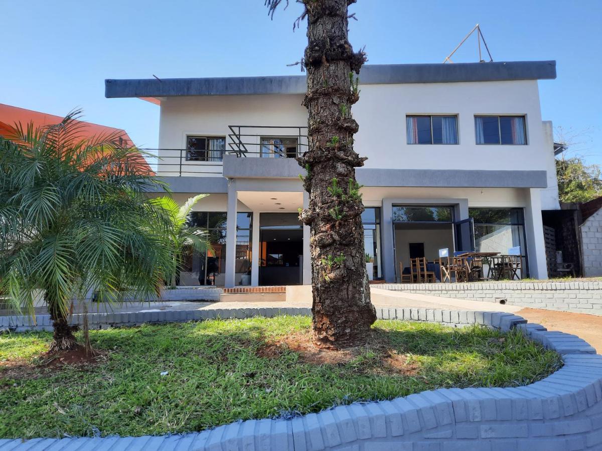 Tajy Iguazu Hotel Puerto Iguazú Exteriör bild