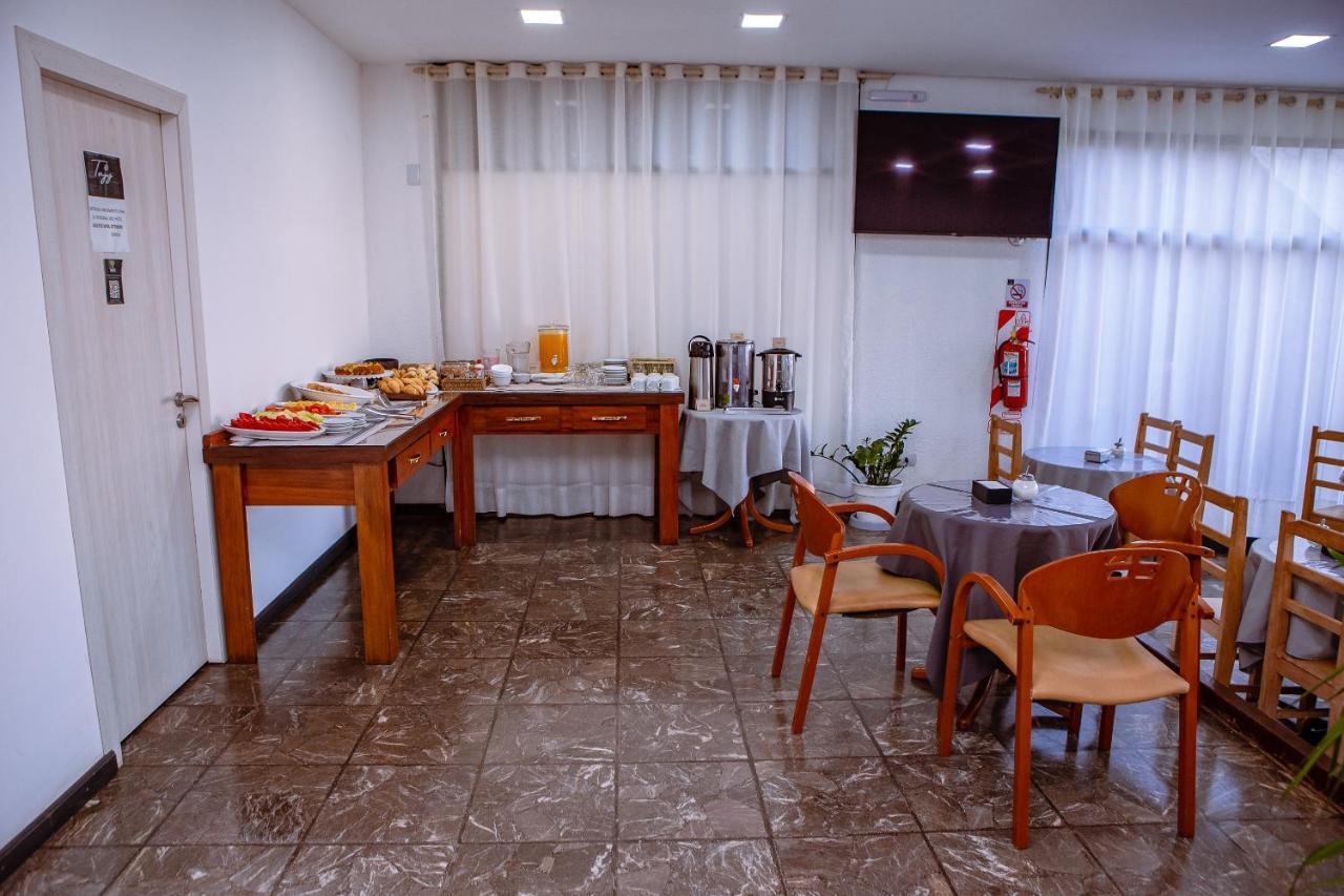 Tajy Iguazu Hotel Puerto Iguazú Exteriör bild