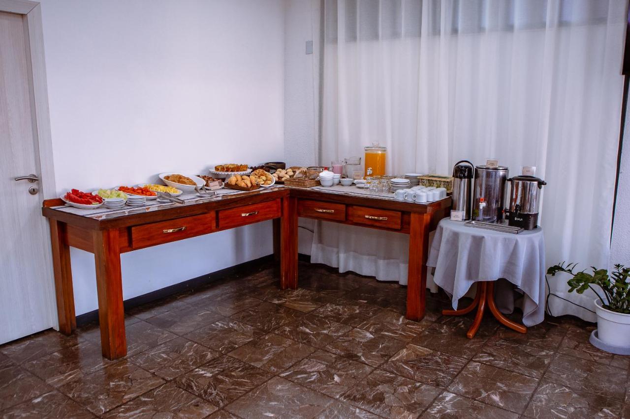 Tajy Iguazu Hotel Puerto Iguazú Exteriör bild