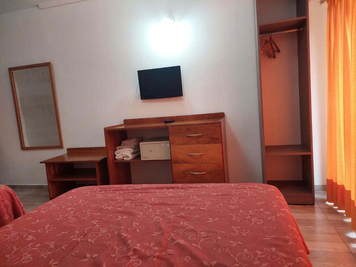 Tajy Iguazu Hotel Puerto Iguazú Exteriör bild